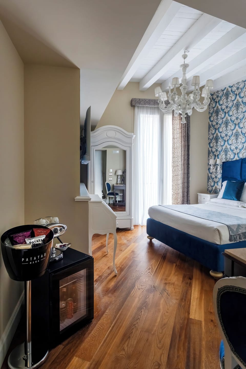 Deluxe Double Room | Premium bedding, minibar, in-room safe, desk