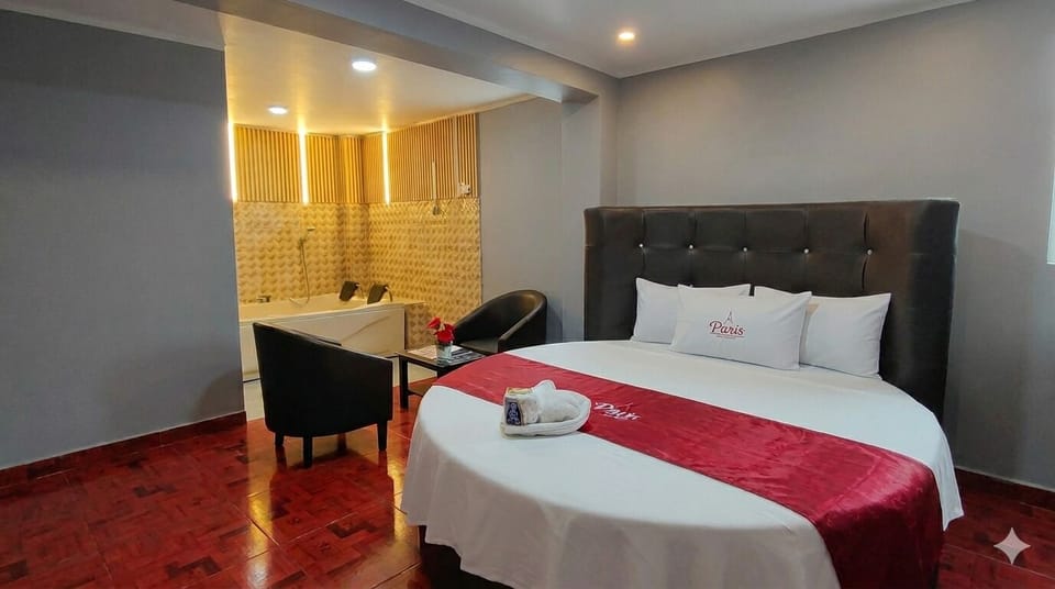 Standard Suite, Courtyard View | WiFi (free)