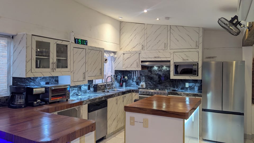 Classic Apartment | Private kitchen