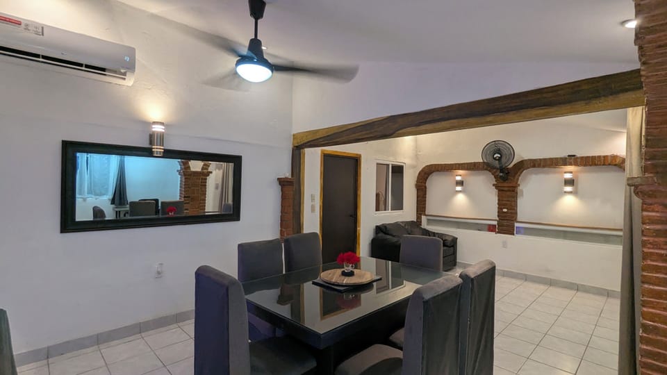 Classic Apartment | Dining