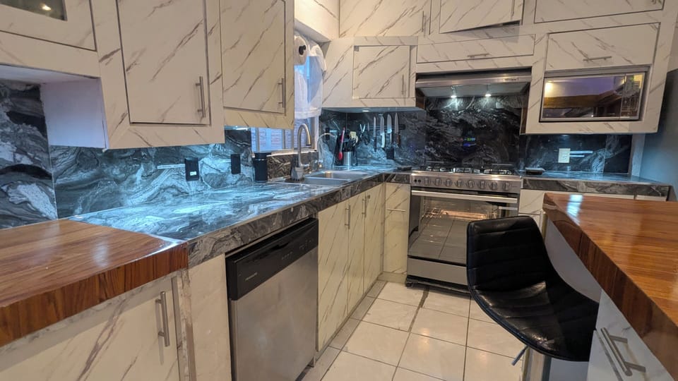 Classic Apartment | Private kitchen