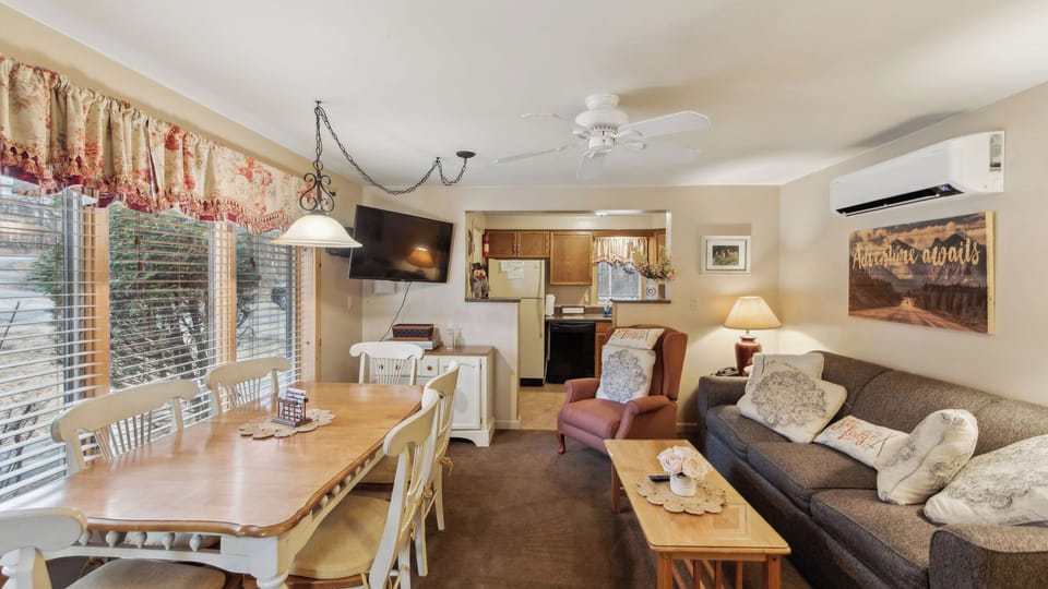 House (1 Bedroom) | Interior