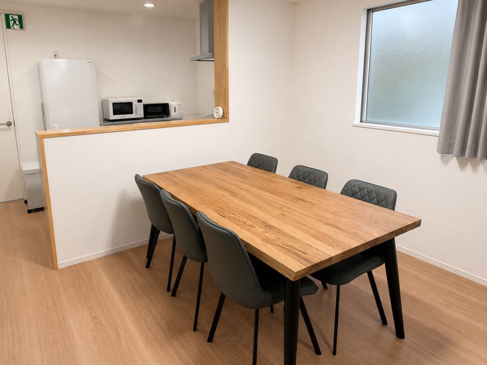 Villa, 3 Bedrooms, Kitchen, Garden View | In-room dining