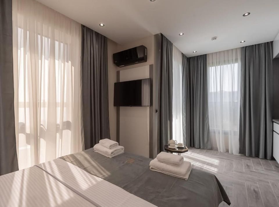 Triple Room (Classic Triple Room with Sea View and) | 20 bedrooms, WiFi (free)