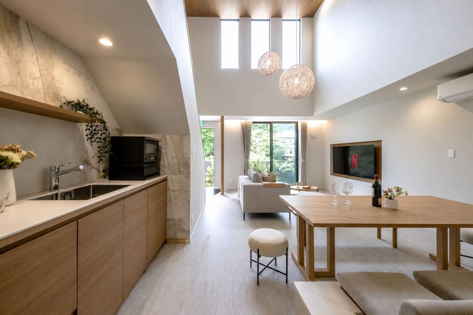 Deluxe Villa | In-room dining