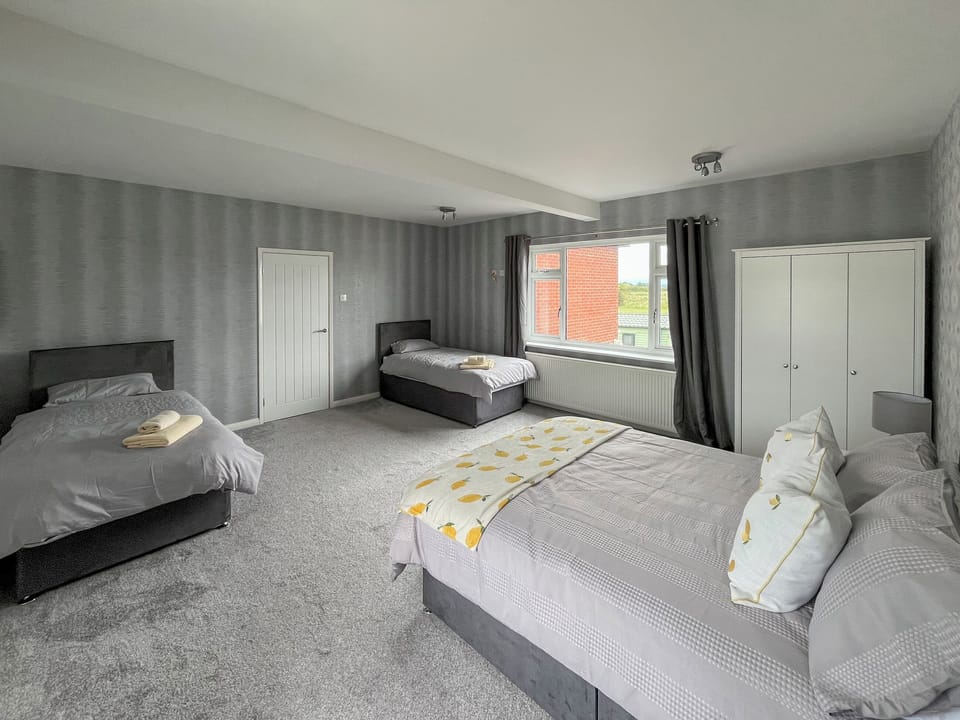 Triple bedroom | Poplar Zareba, Anderby Creek