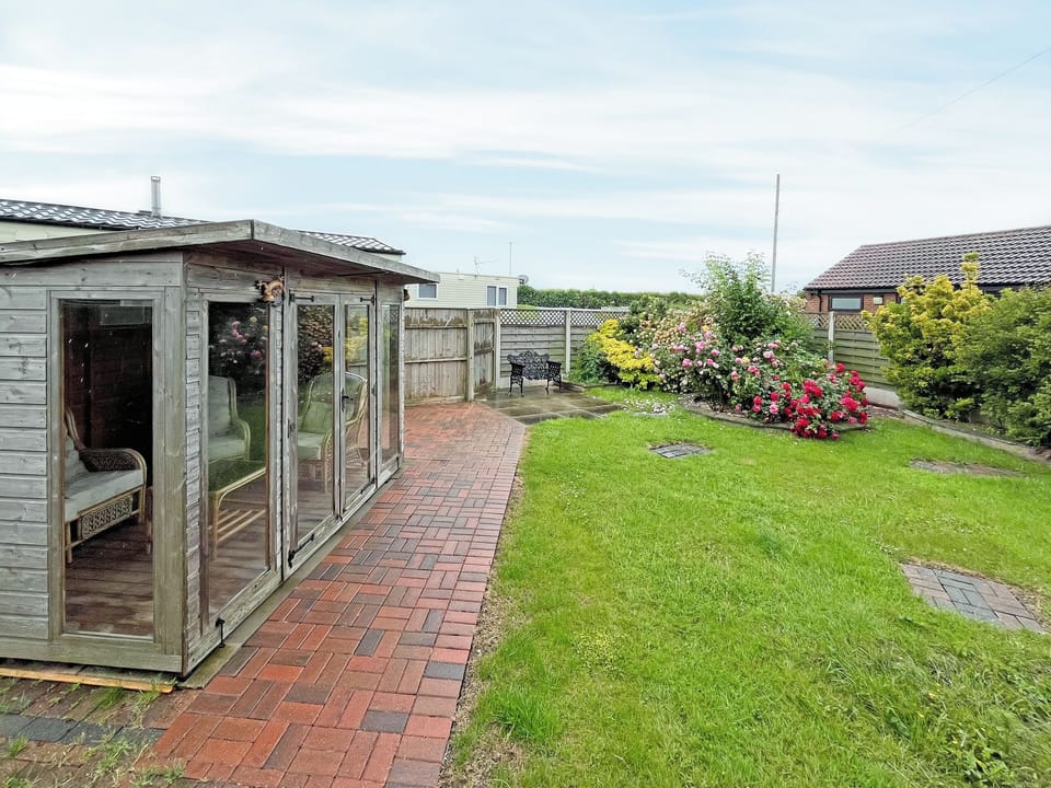 Garden | Poplar Zareba, Anderby Creek