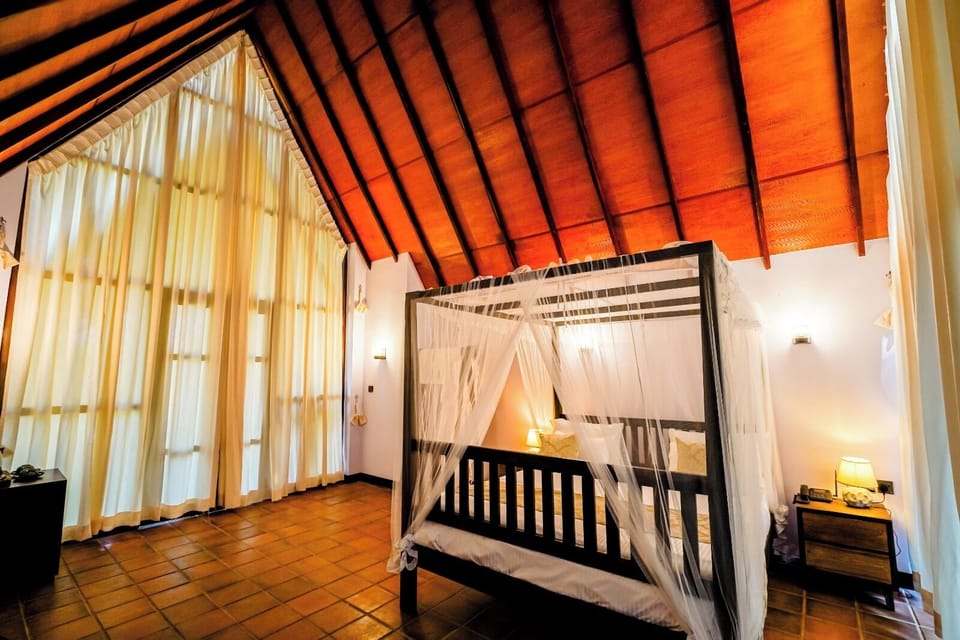 Deluxe Double Room, River View | Desk, blackout drapes, WiFi (free)