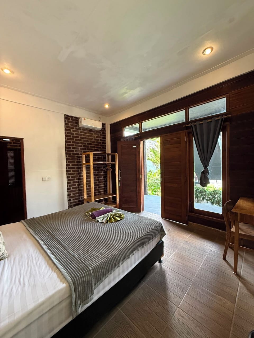 Basic Double Room, Garden View | Free WiFi
