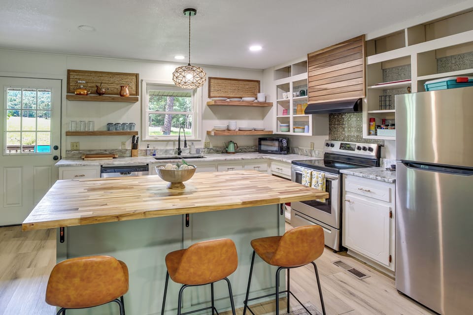 House (4 Bedrooms) | Interior