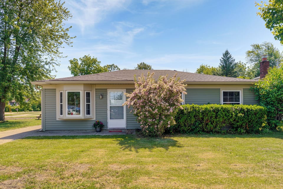 House (3 Bedrooms) | Front of property
