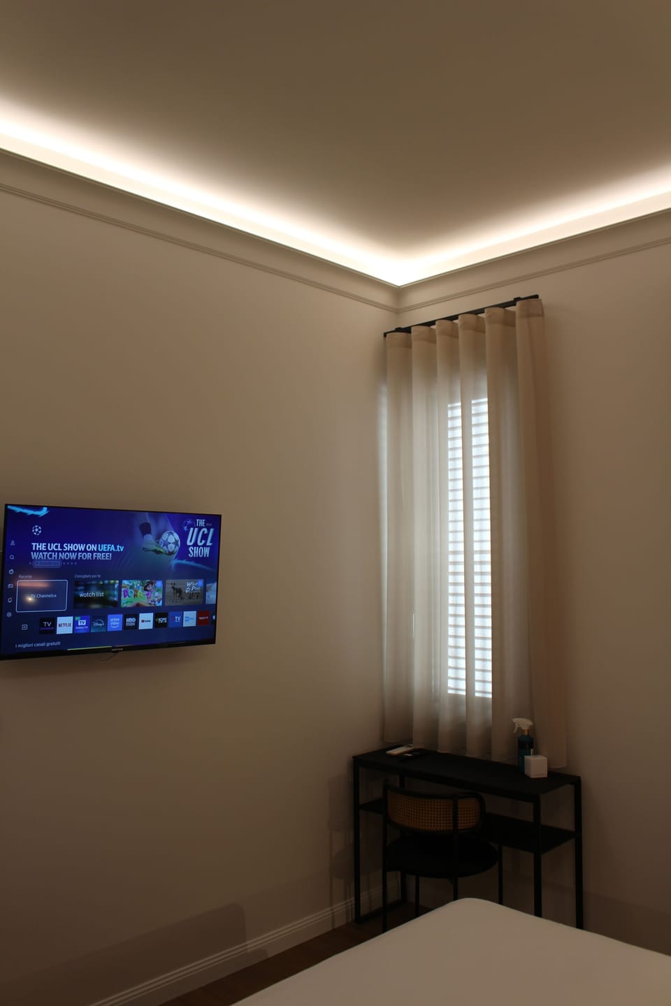 In-room safe, desk, laptop workspace, blackout drapes