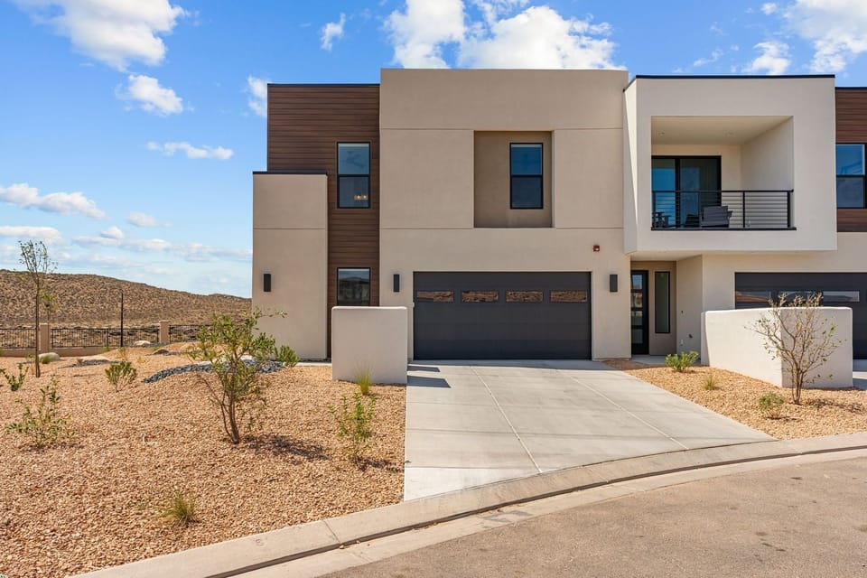 Townhome, 5 Bedrooms | Exterior