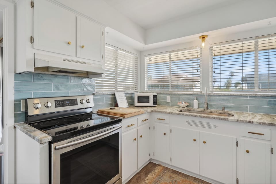 Kitchen - Stainless Steel Appliances - Second Floor