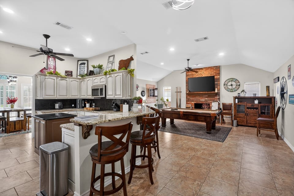 Floor, Indoors, Flooring, Kitchen, Furniture