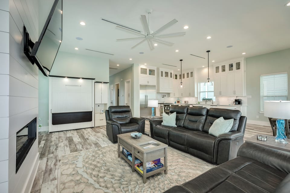 Abundant comfortable seating for the whole group