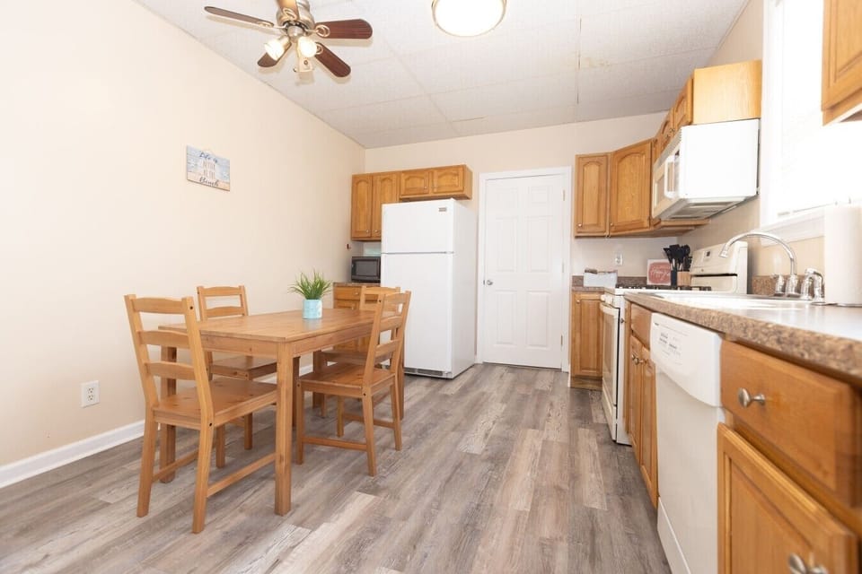 107 E Magnolia Ave WW 127 (1)