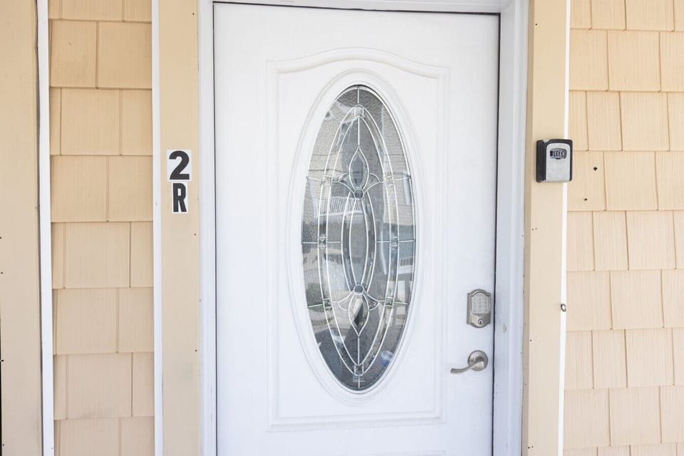 107 E Magnolia Ave WW 101