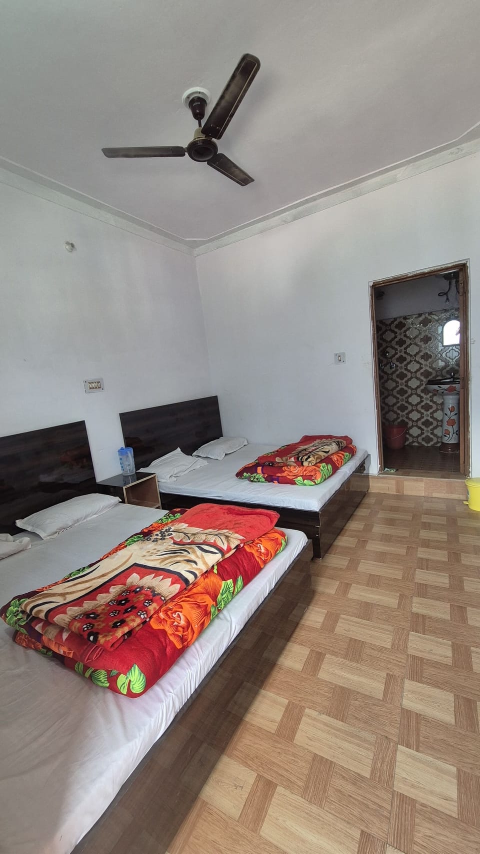 Standard Quadruple Room, Mountain View | Desk, laptop workspace, free WiFi