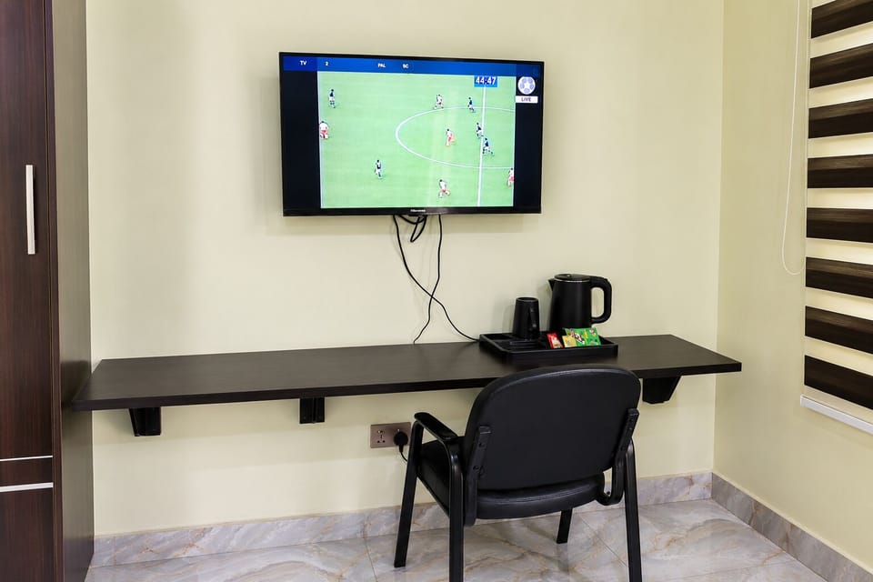 Executive Single Room, City View | Interior