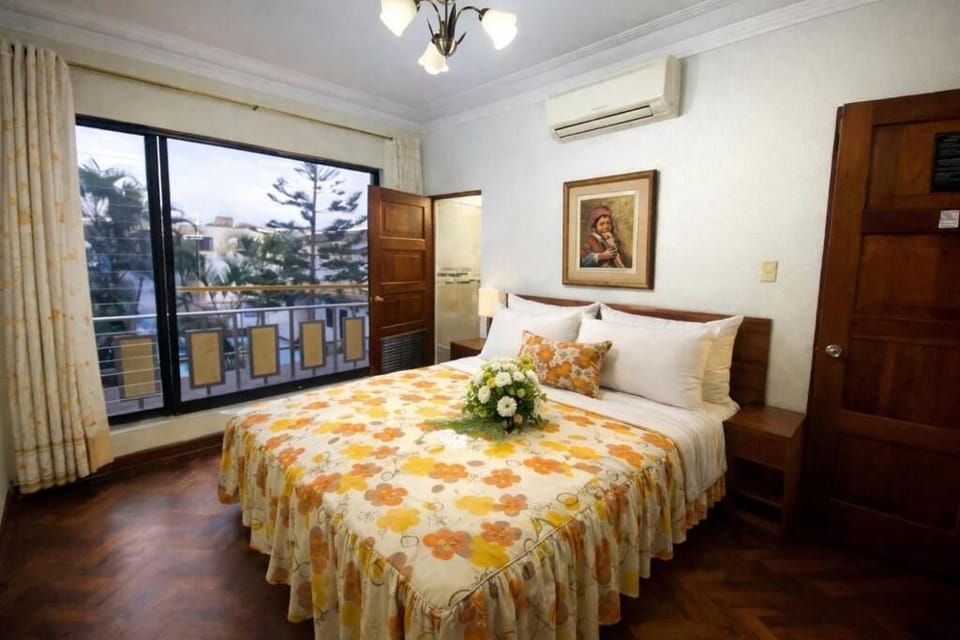 WiFi (free)