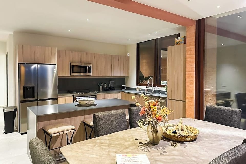 House, Multiple Beds, Ocean View (Villa in the Clouds) | Private kitchen | Coffee/tea maker