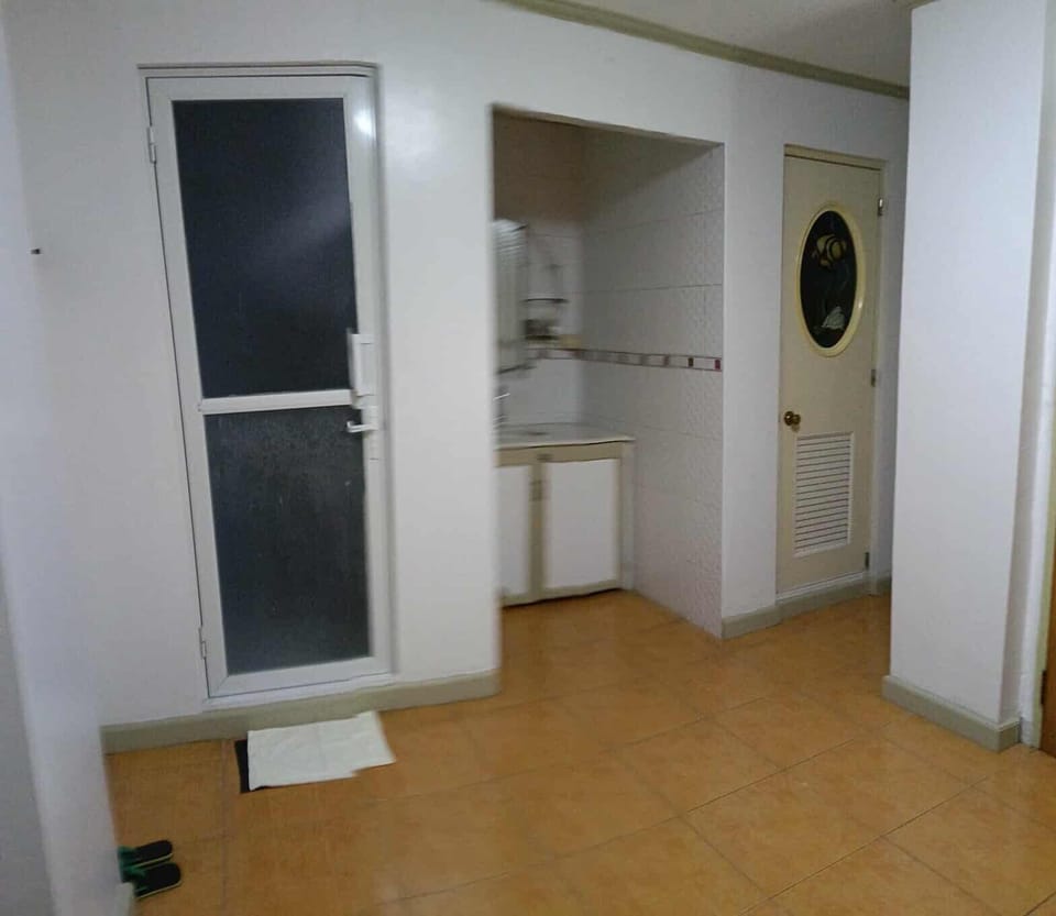 Comfort Room | Interior