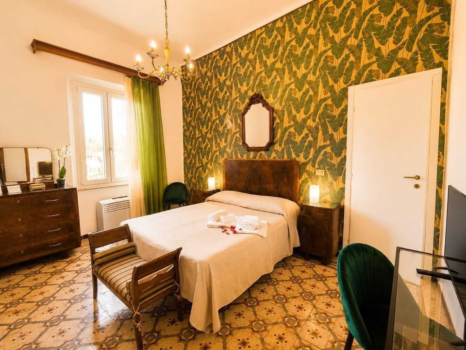 Deluxe Double Room, Garden View | Premium bedding, down comforters, memory foam beds, minibar