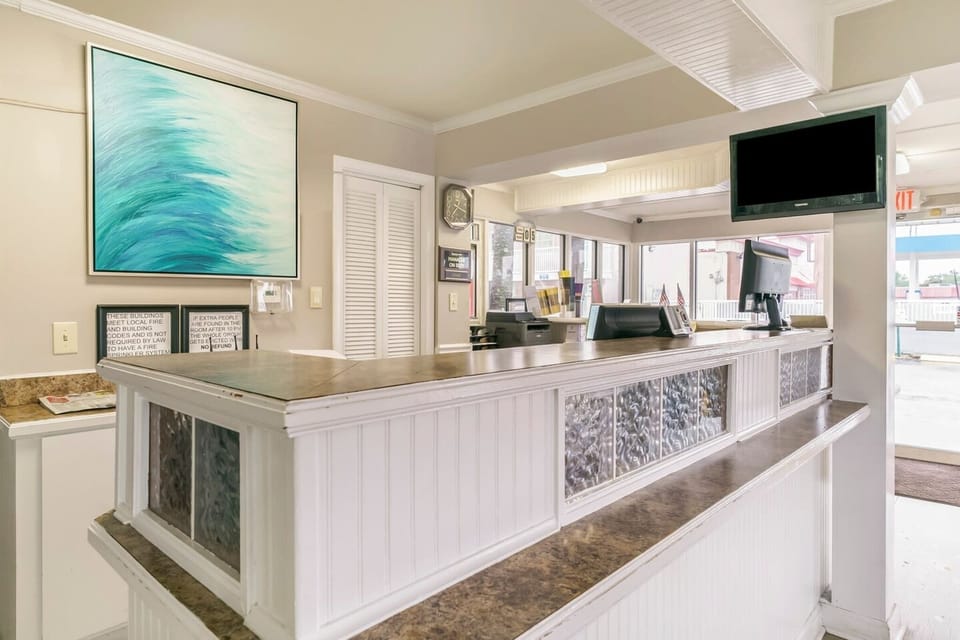 Entrance / Reception