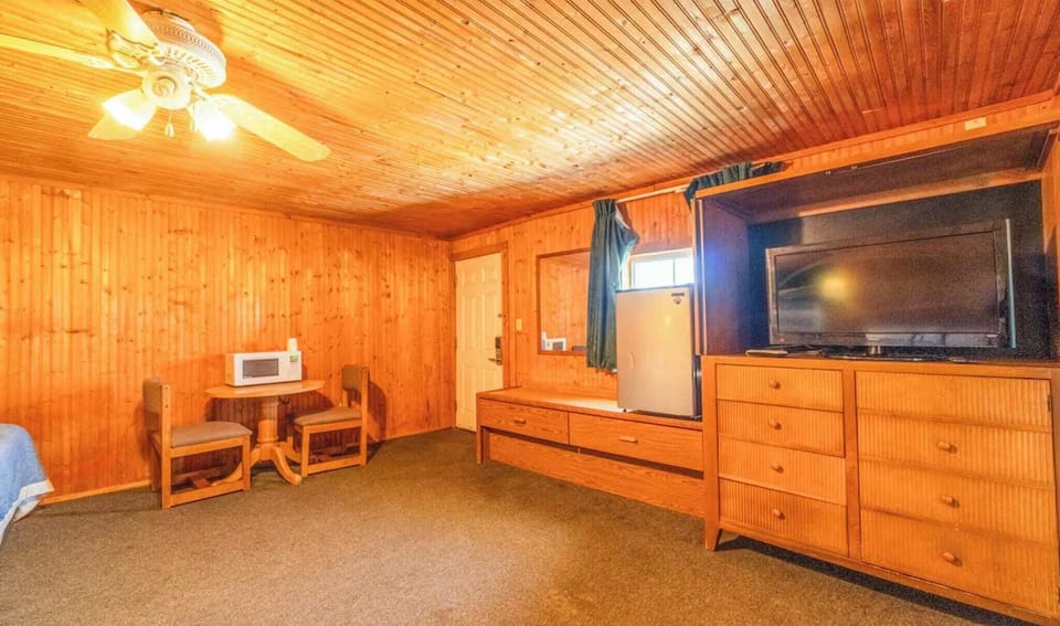 Holiday Home Facilities and Services