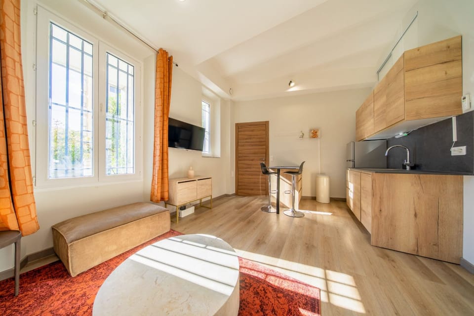 House | 1 bedroom