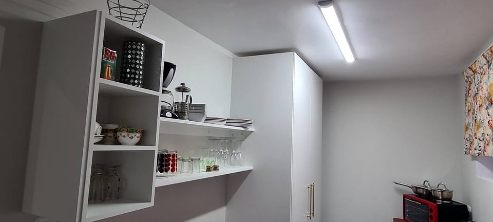 Apartment, 1 Bedroom, Accessible, Smoking | Interior