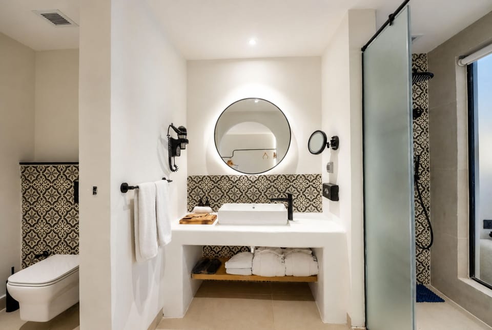  Junior Jacuzzi Suite | Bathroom