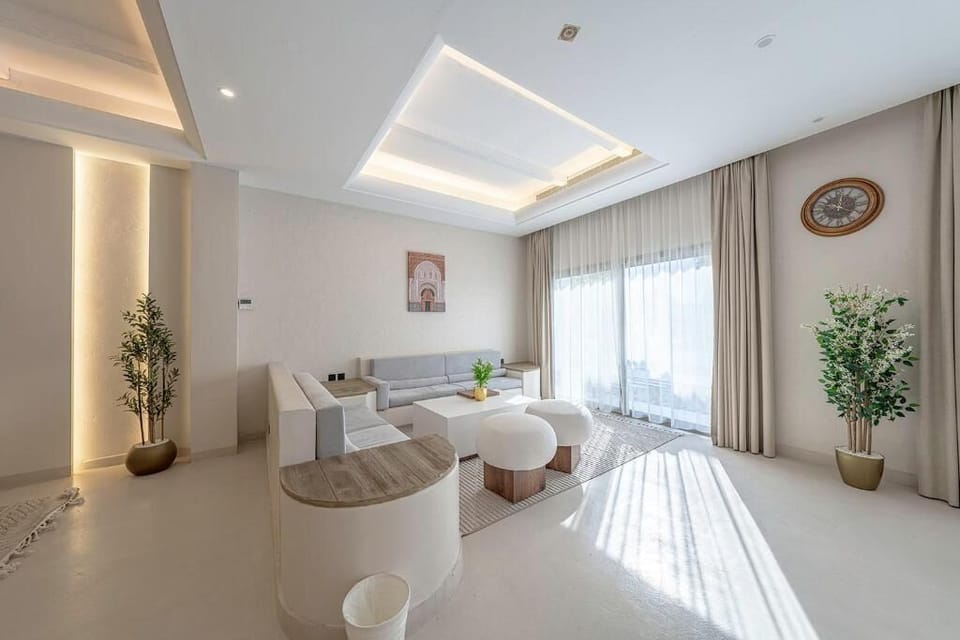 Luxury Villa, 4 Bedrooms, Poolside | Interior