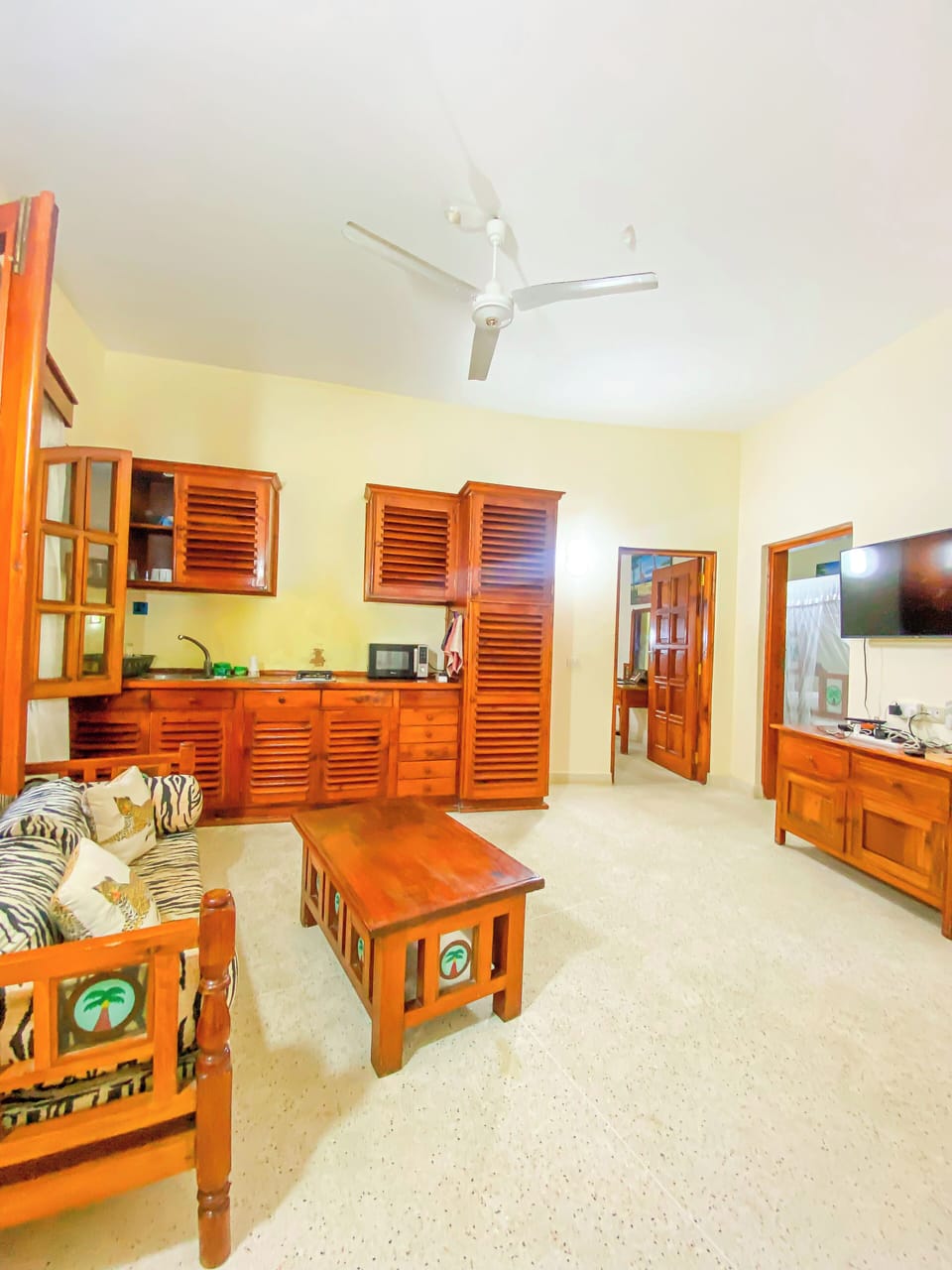 Comfort Villa, 2 Bedrooms, Patio, Garden View | Living area