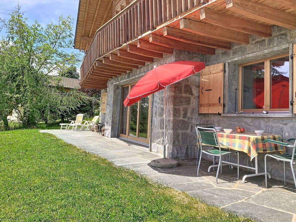 Cottage, Shade, Outdoor Furniture, Farmhouse, Yard, Chair, Umbrella, Backyard, Wood Stain, Balcony