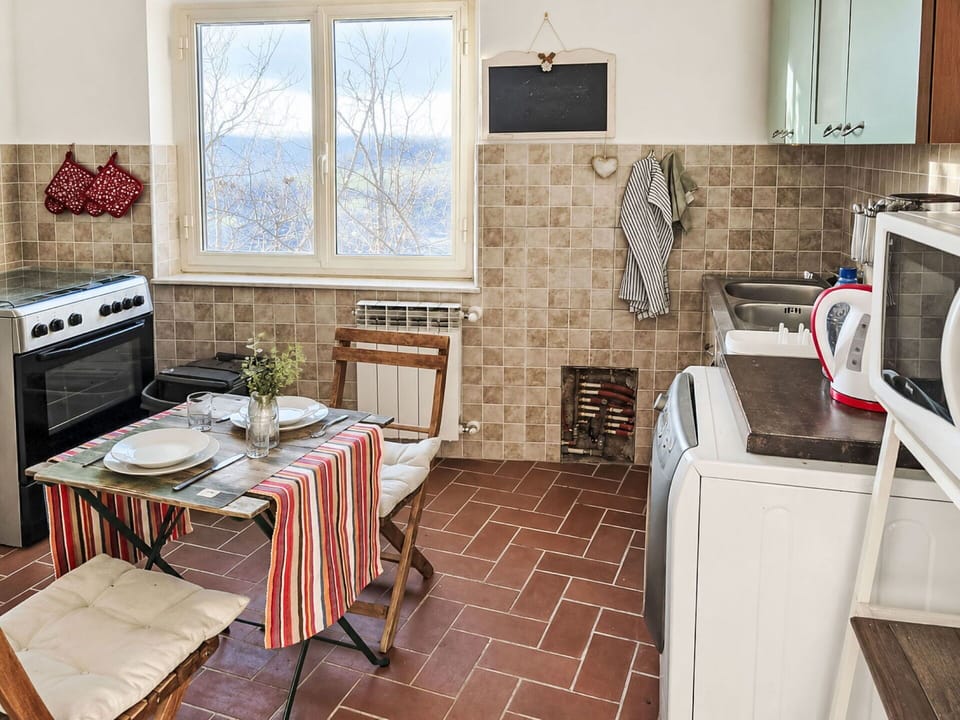 Interior Design, Apartment, Balcony, Hardwood, Wood Stain, Wood Flooring, Handrail, Daylighting, Hotel, Penthouse Apartment