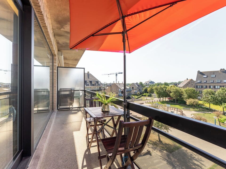 Apartment, Balcony, Condominium, Shade