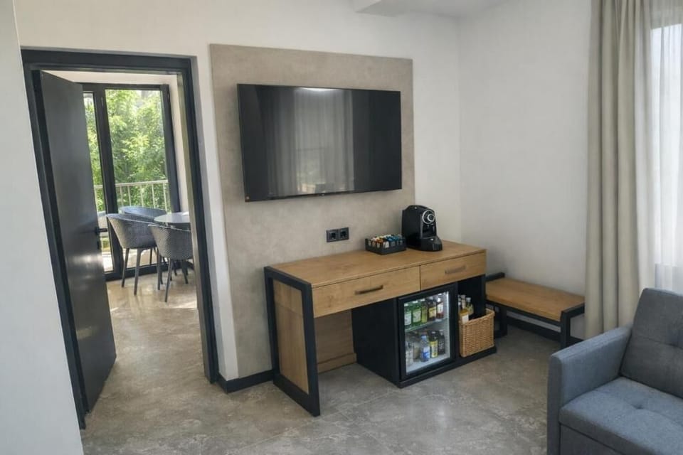 Luxury Apartment, Balcony | Desk, blackout drapes, iron/ironing board, WiFi (free)