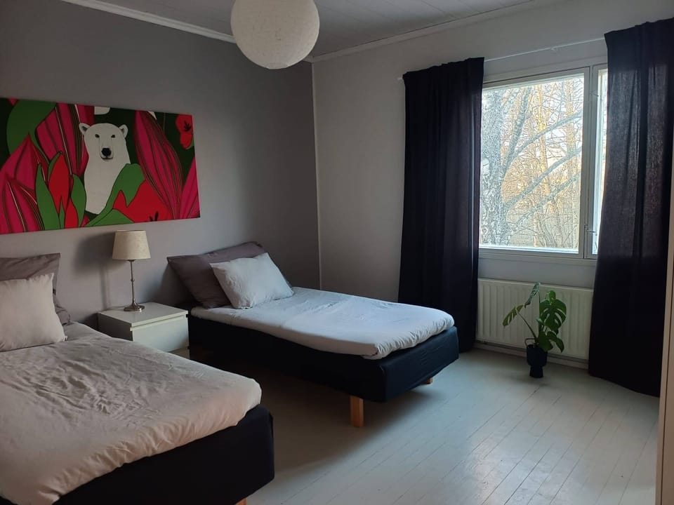 2 bedrooms