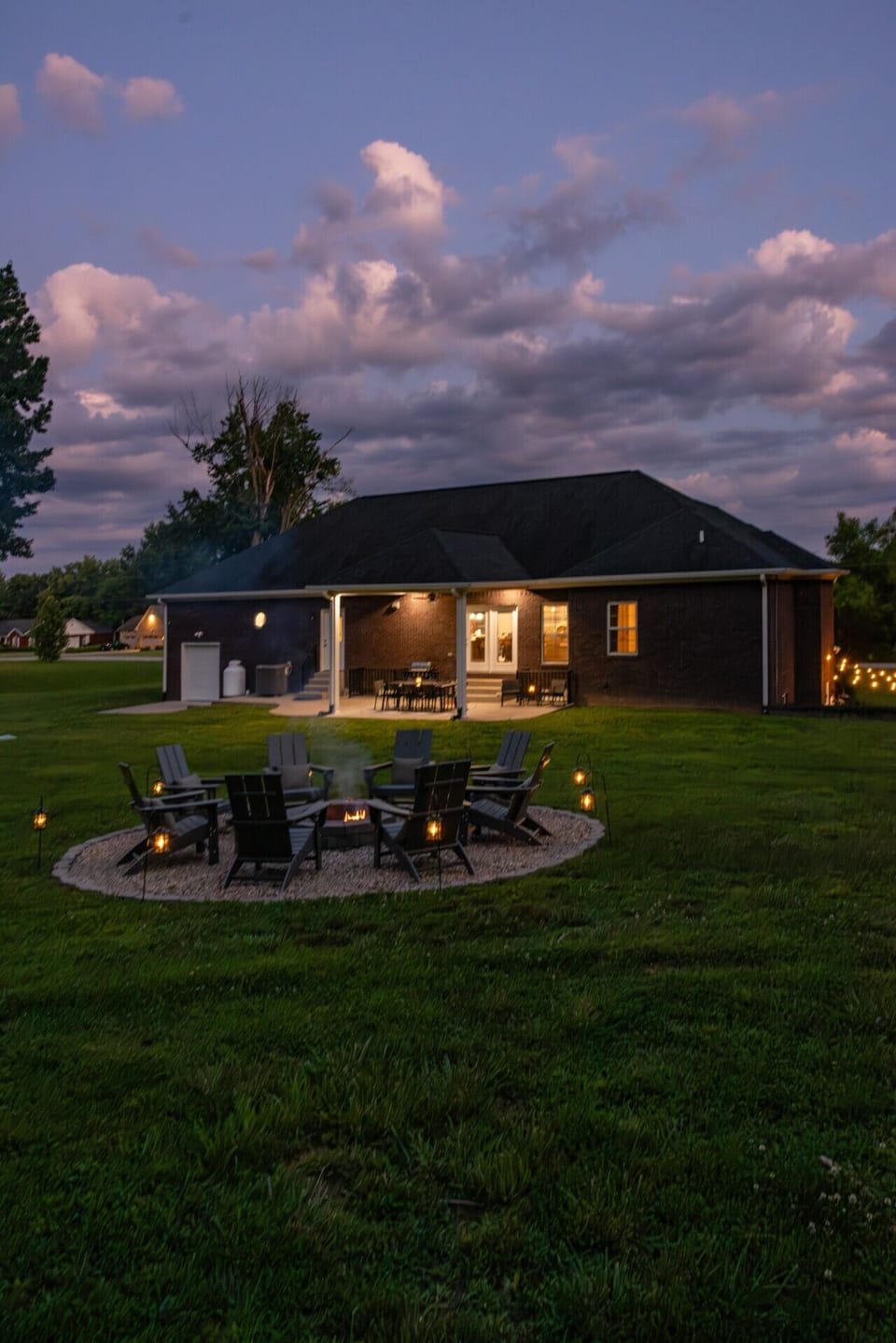 Bardstown Trailhead - Exterior-59
