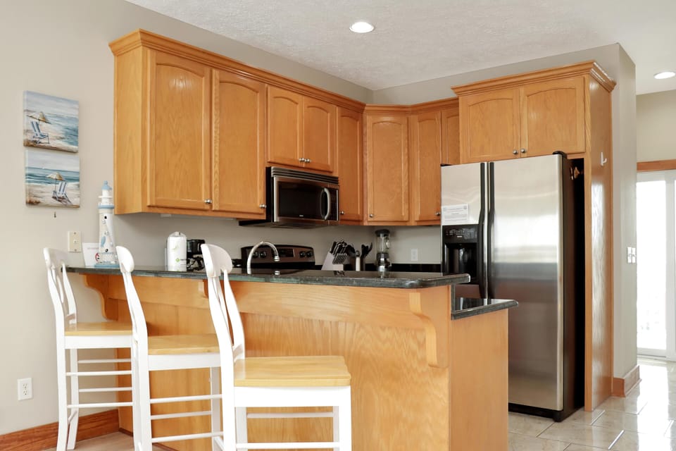 Condo, Multiple Beds (Living the Dream) | Private kitchen