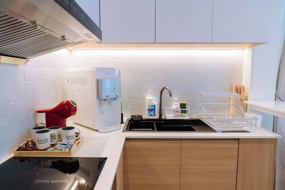 Three Bedroom Villa | Private kitchen | Fridge, microwave, dishwasher, dining table