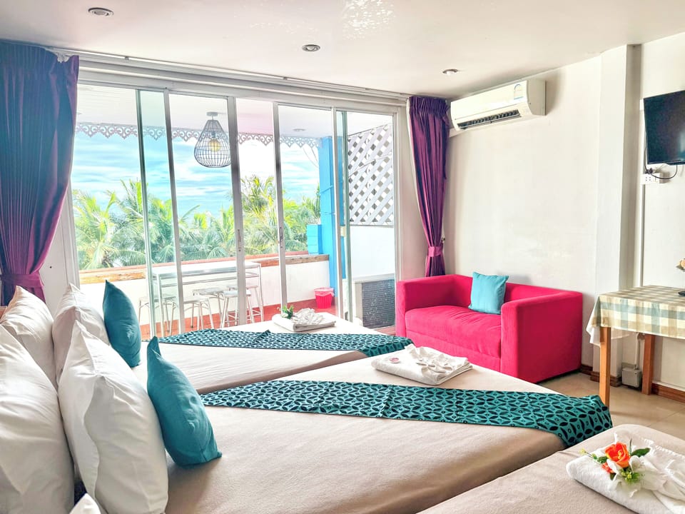 Family Room | WiFi (free), bed sheets