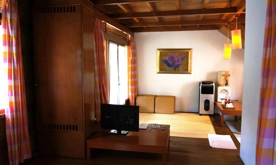 Bungalow Arileu | Desk, WiFi (free), bed sheets
