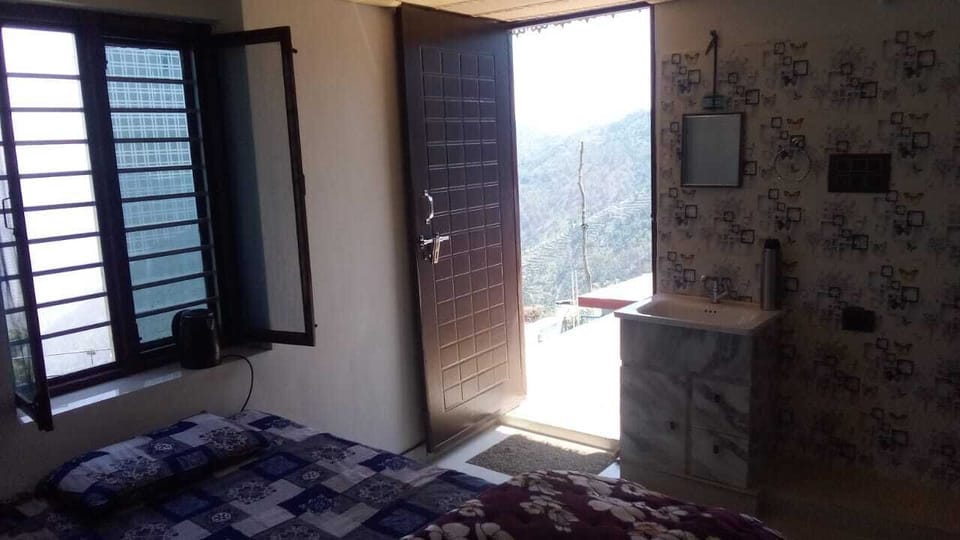 Basic House, Balcony, Mountain View