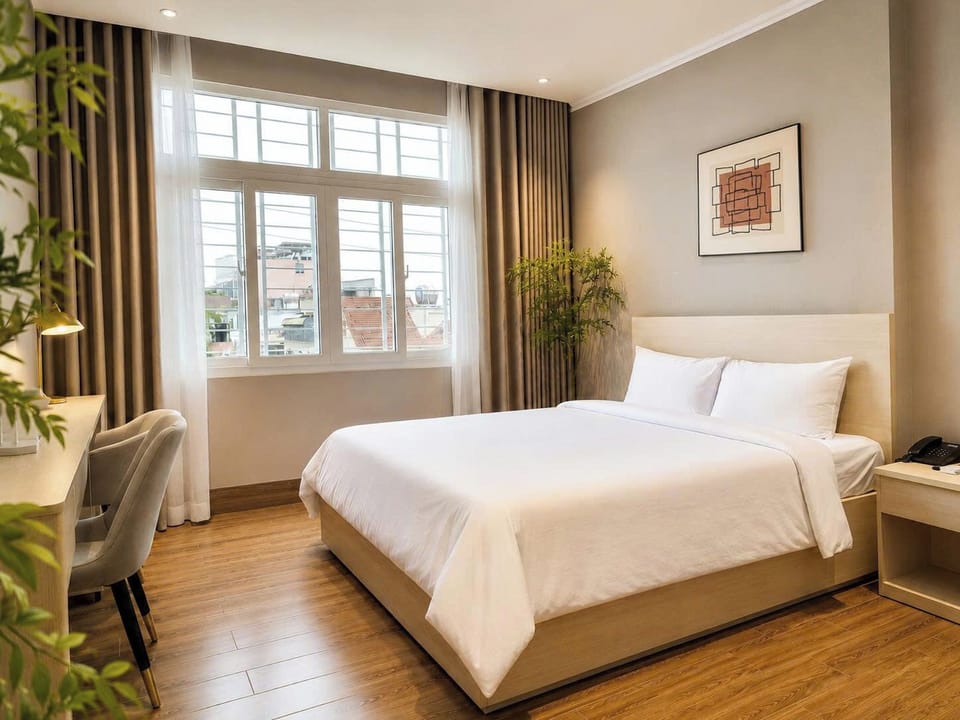 Deluxe Double Room | Hypo-allergenic bedding, free WiFi, bed sheets