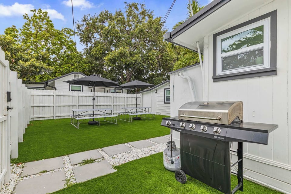 Outdoor Cooking Area