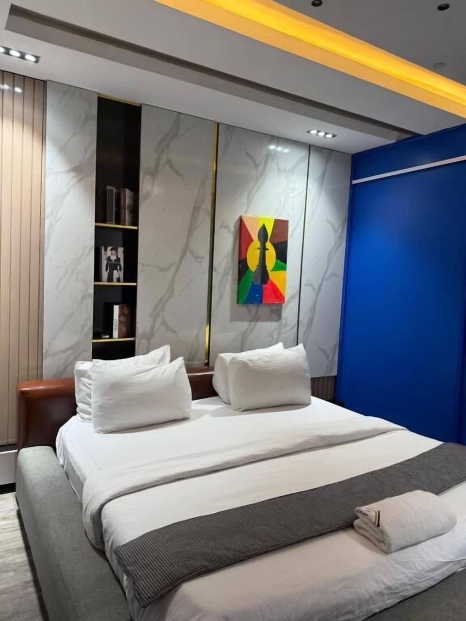 Superior Suite, Balcony | In-room safe, soundproofing, free WiFi