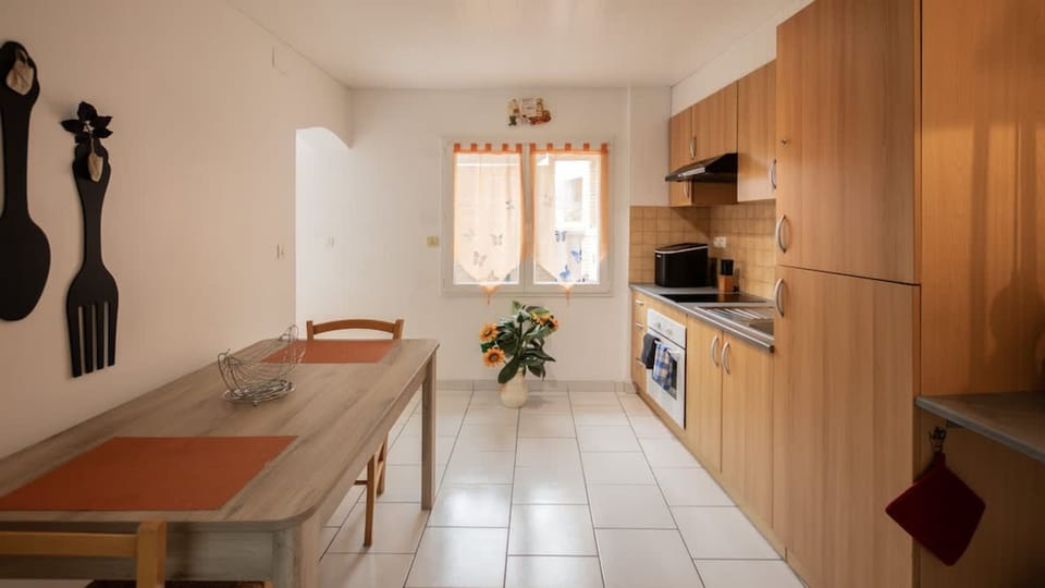 House, Smoking | 1 bedroom